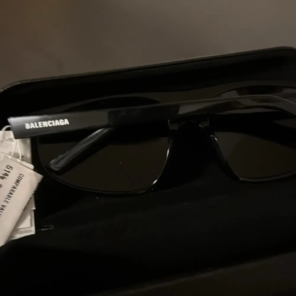 Balenciaga achieve bold